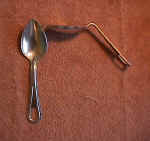 BentSpoonLat.jpg (65312 bytes)