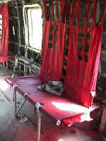 Jumpseat.jpg (81623 bytes)