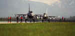 f16.jpg (15764 bytes)