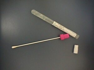 Sterile cotton-tipped applicator specimen collection kit (culturette)